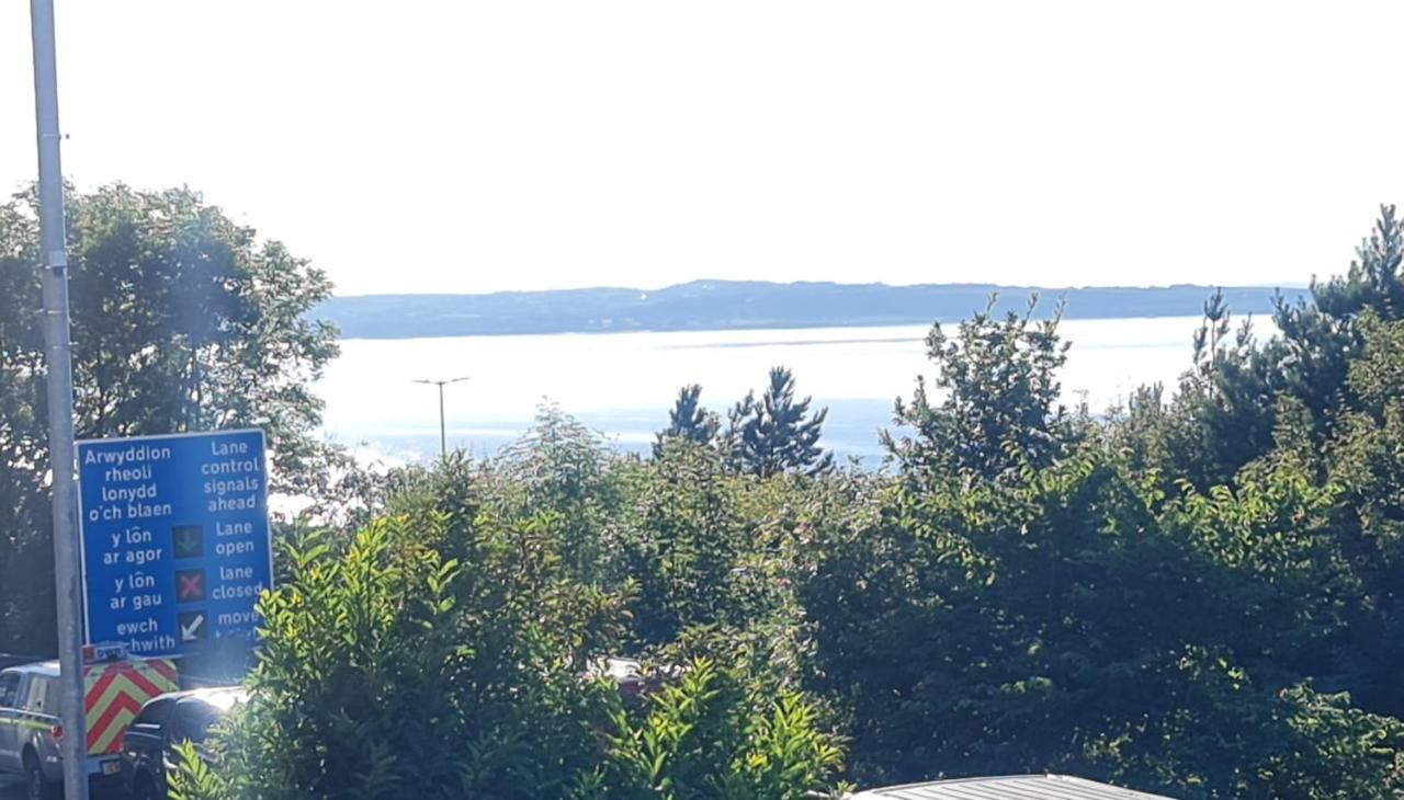 4Br Sea View Escape-Near Snowdonia& Coastal Trails Villa Penmaenmawr Bagian luar foto