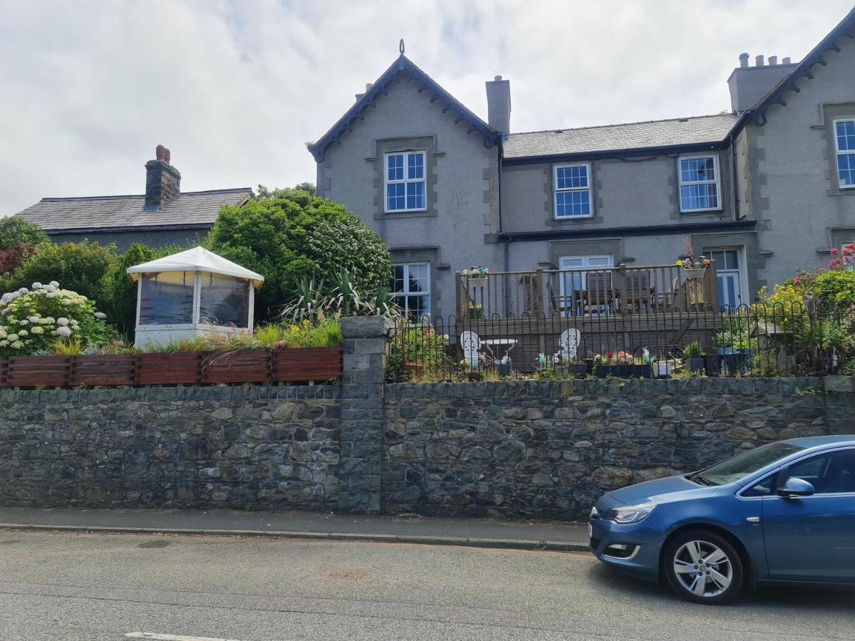 4Br Sea View Escape-Near Snowdonia& Coastal Trails Villa Penmaenmawr Bagian luar foto
