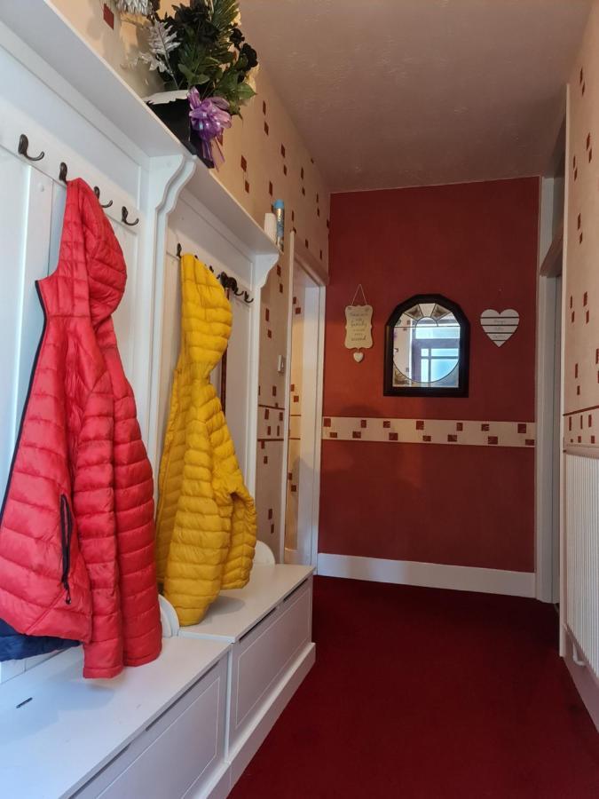 4Br Sea View Escape-Near Snowdonia& Coastal Trails Villa Penmaenmawr Bagian luar foto