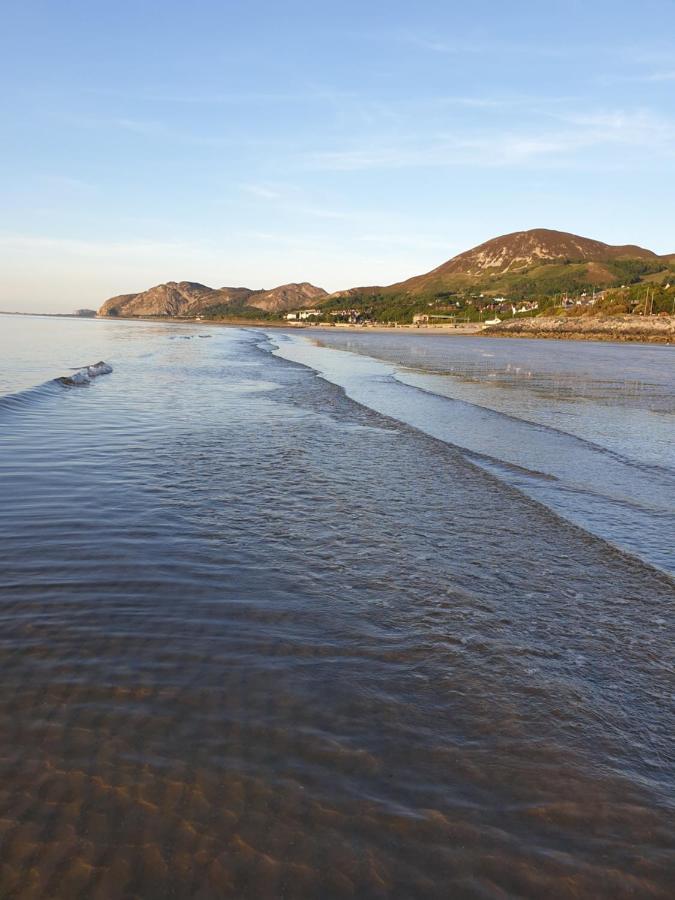4Br Sea View Escape-Near Snowdonia& Coastal Trails Villa Penmaenmawr Bagian luar foto